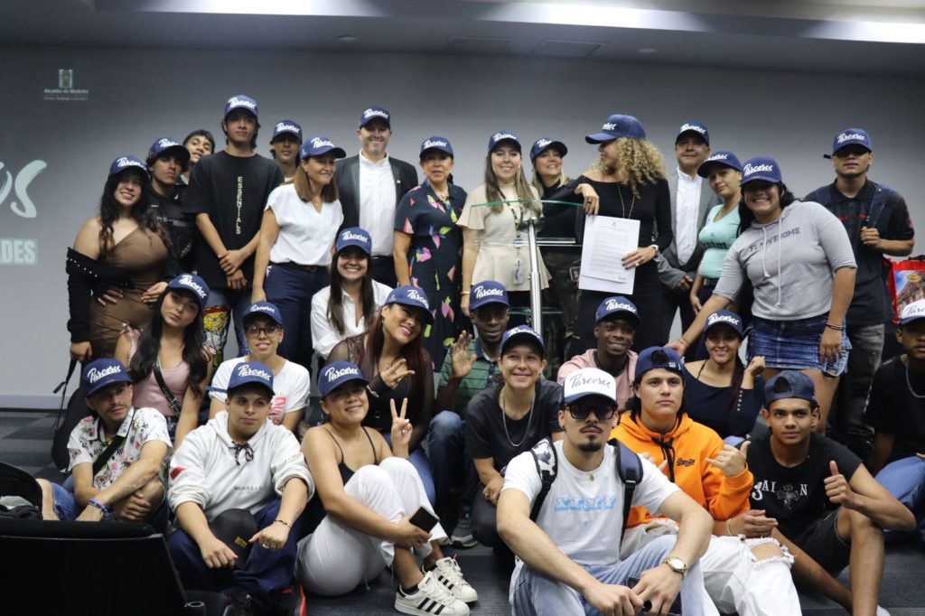 adc93949 35c5 473d bf7d e27f5f938988