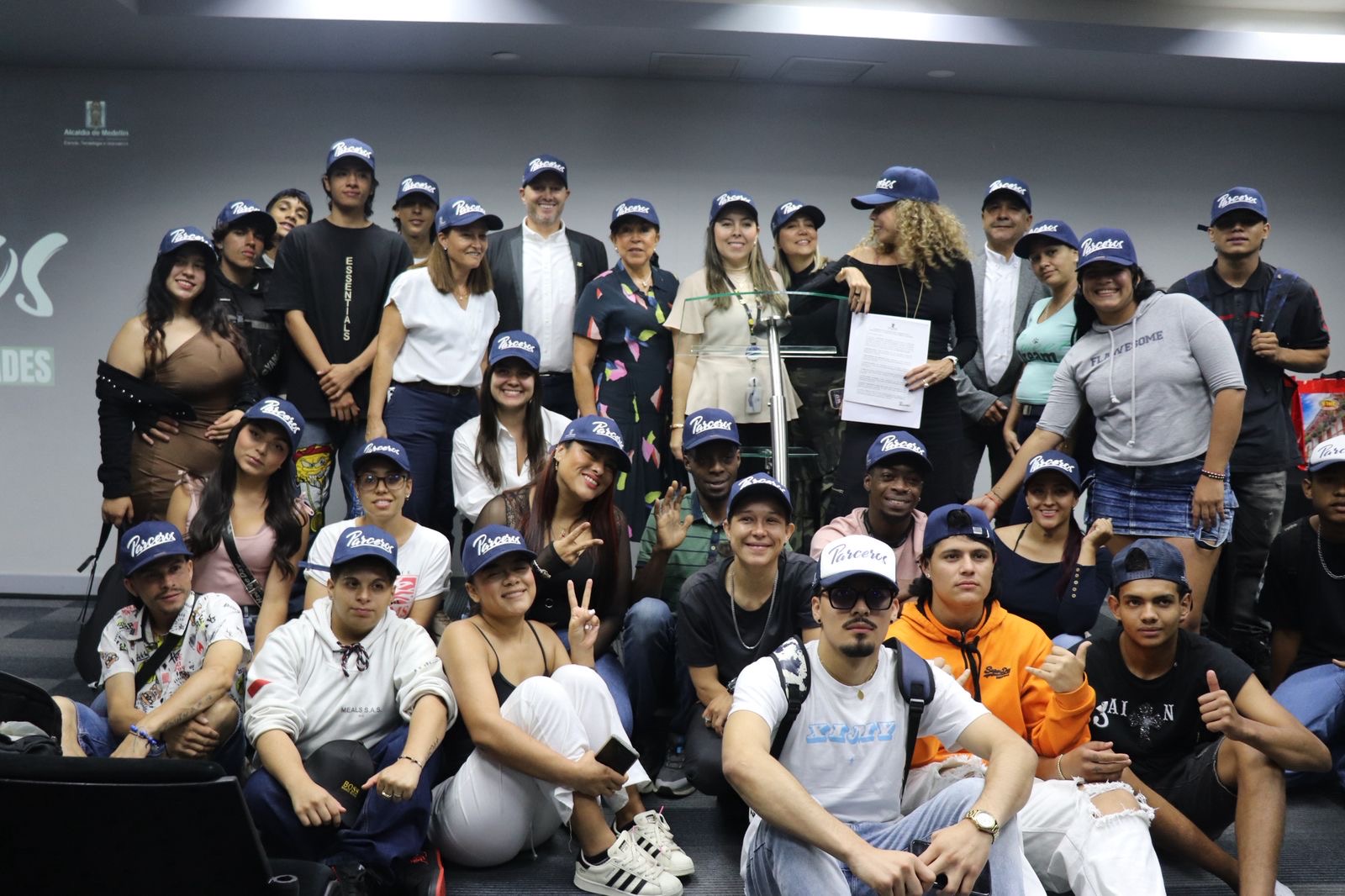 Fenalco Antioquia y el programa Parceros se unen para impulsar la empleabilidad juvenil en el sector automotriz