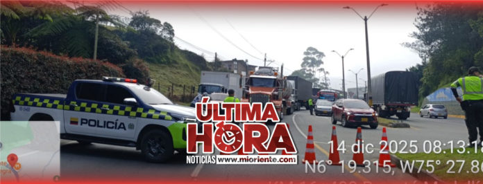 web-Continúa-cierre-preventivo-en-la-autopista-Medellín–Bogotá-por-verificaciones de seguridad