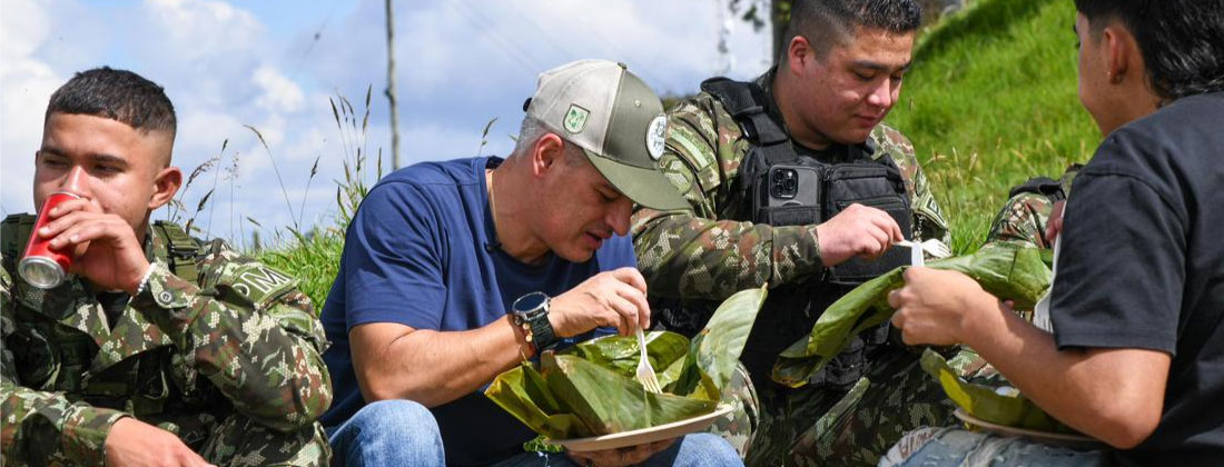Desde la Base Militar Padre Amaya, el gobernador Andrés Julián envió mensaje de Navidad para Antioquia