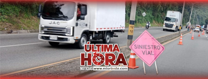 web-Fallece-motociclista-en-autopista-Medellín-–-Bogotá,-a-la-altura-de-Copacabana
