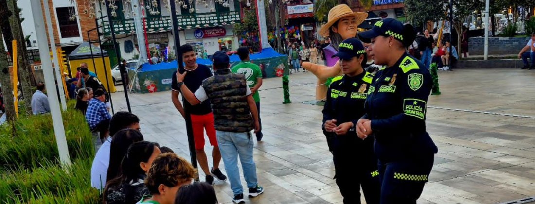 Hurto de primas, licor adulterado y pólvora: conozca las recomendaciones de la Policía contra los delitos que más golpean en Navidad