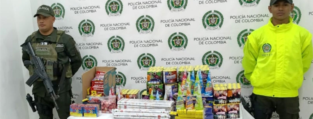 Policía incautó 300 kilos de pólvora en El Peñol, incluyendo más de 2000 voladores