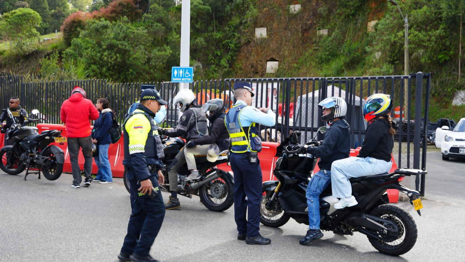 Rionegro, Envigado y Medellín iniciaron operativos para frenar accidentalidad, piques y carreras ilegales en Las Palmas