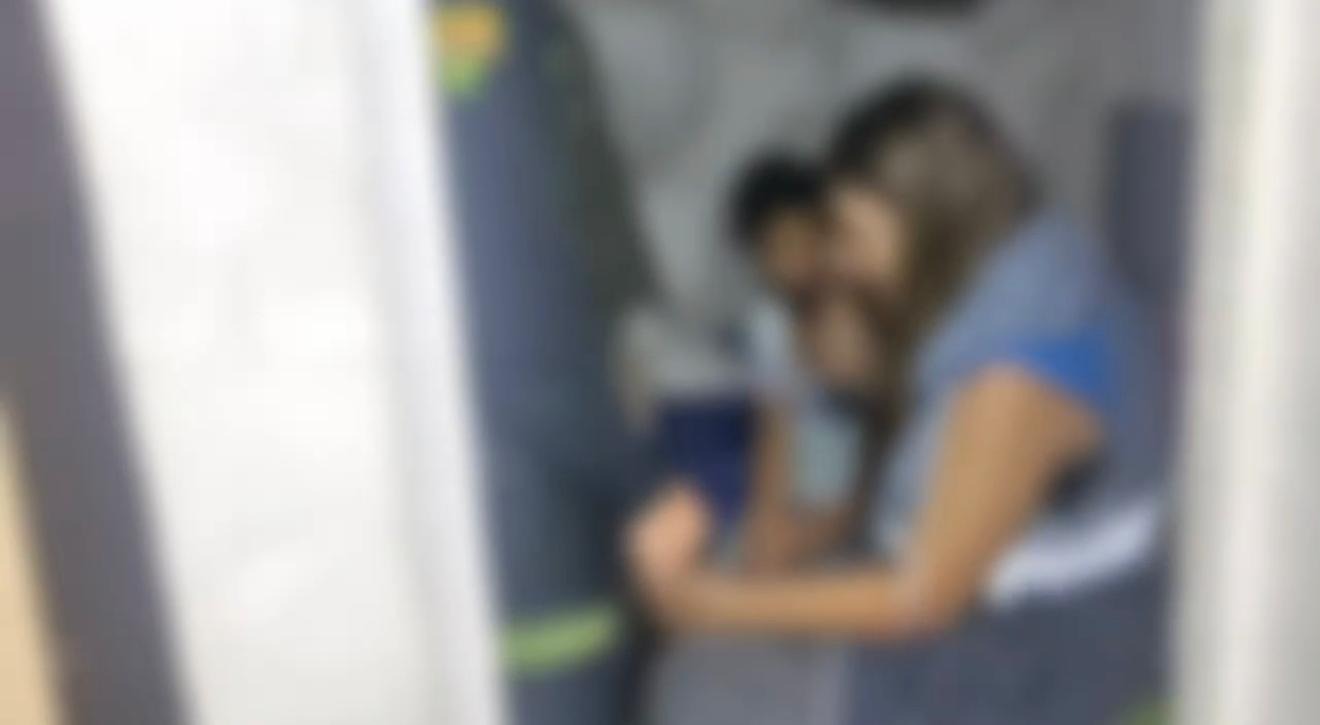 Autoridades rescataron a una niña hallada sola, al parecer abandonada, en una vivienda en Medellín