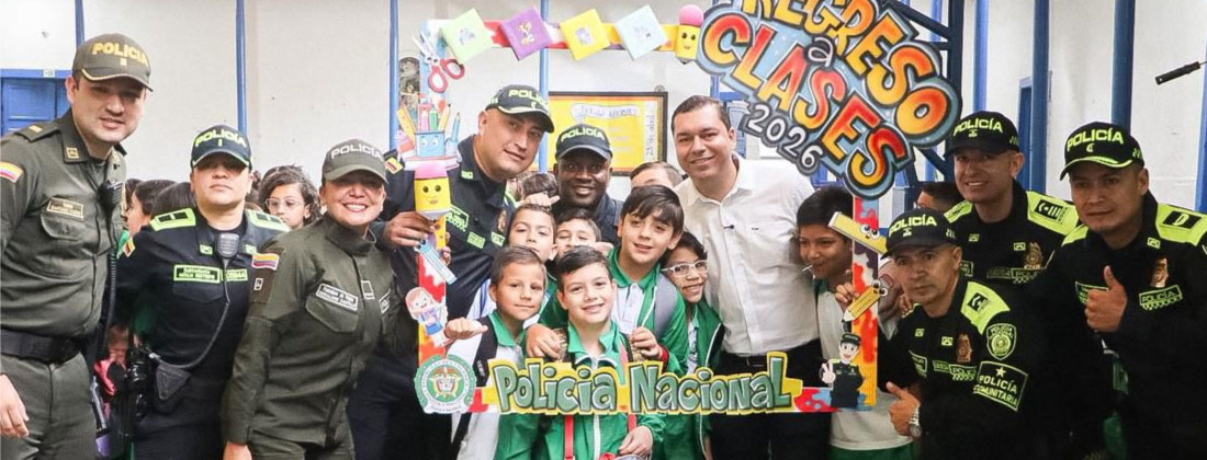 Más de 10.000 estudiantes regresaron a clases en Marinilla con seguridad, PAE y mejoras educativas