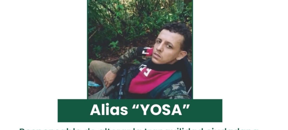 Ofrecen hasta $200 millones por alias “Yosa”, señalado por instalar banderas del ELN en el Suroeste