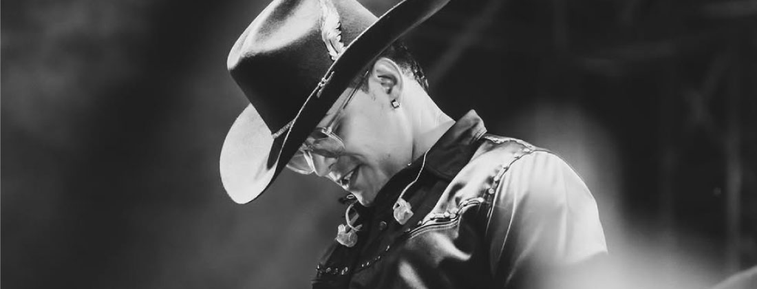 Yeison Jiménez, cantante de música popular, falleció en un accidente aéreo. Iba a cantar en Marinilla