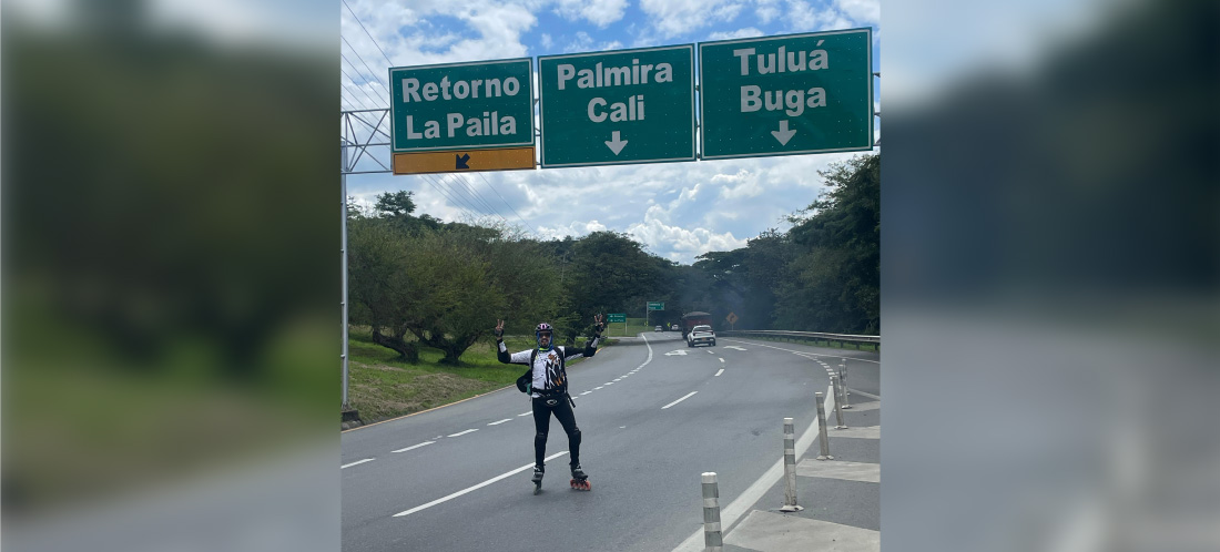 Su novia venció el cáncer y él cumplió una promesa: recorrió 412 kilómetros en patines de Rionegro a Buga