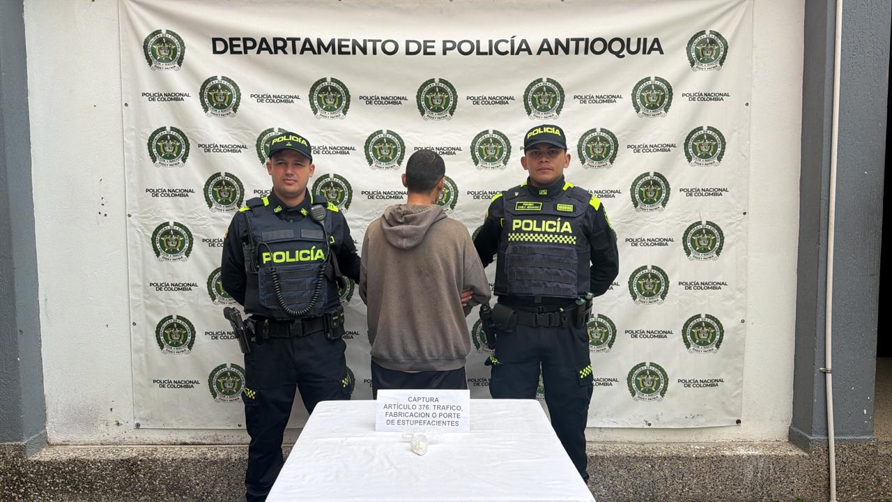 Capturan en Guarne a un hombre con 60 gramos de base de coca durante operativo policial