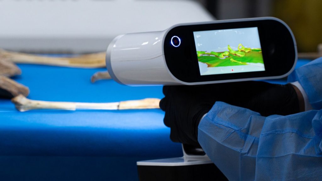 Confirman hallazgo de los restos del cura Camilo Torres 60 anos despues de su muerte en combate 2