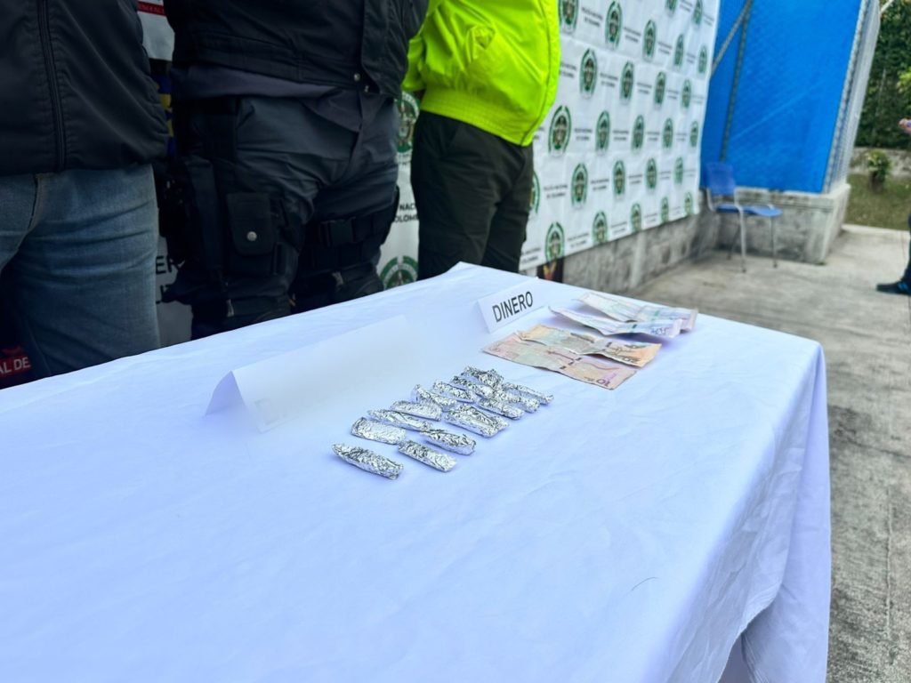 Dos capturas en Marinilla y una en Rionegro por microtrafico 2