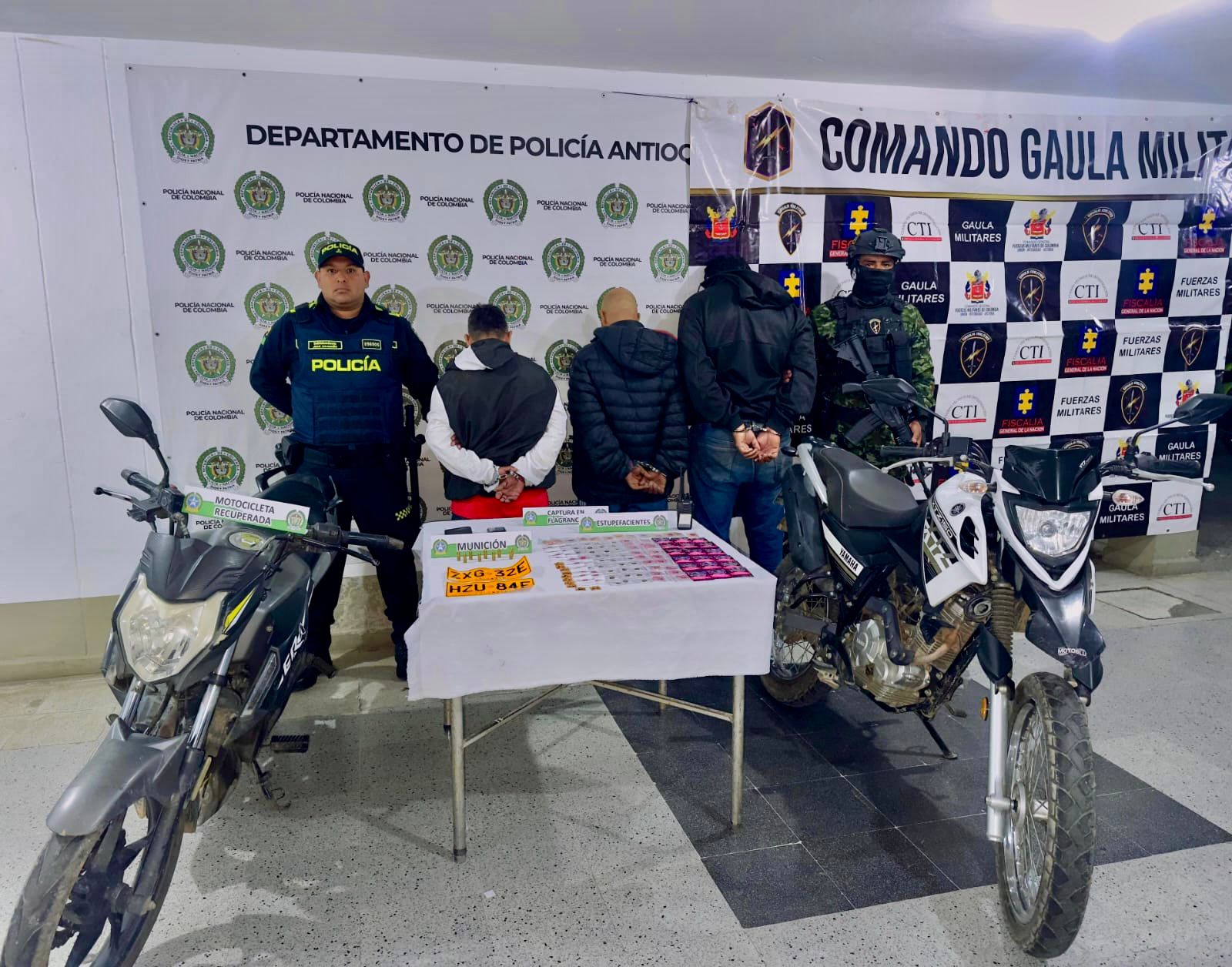 Capturados tres presuntos integrantes de El Mesa en zona rural de El Carmen de Viboral