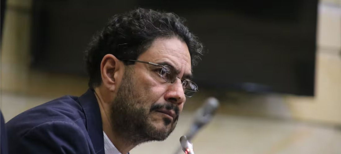 Iván Cepeda confirma que irá directo a primera vuelta: ¿se cae la consulta de la izquierda?