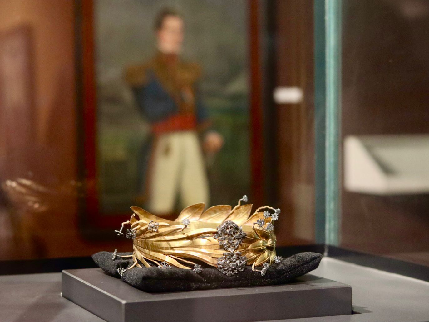 Rionegro conmemoró los 200 años de la «Corona de la Libertad» con un conversatorio histórico