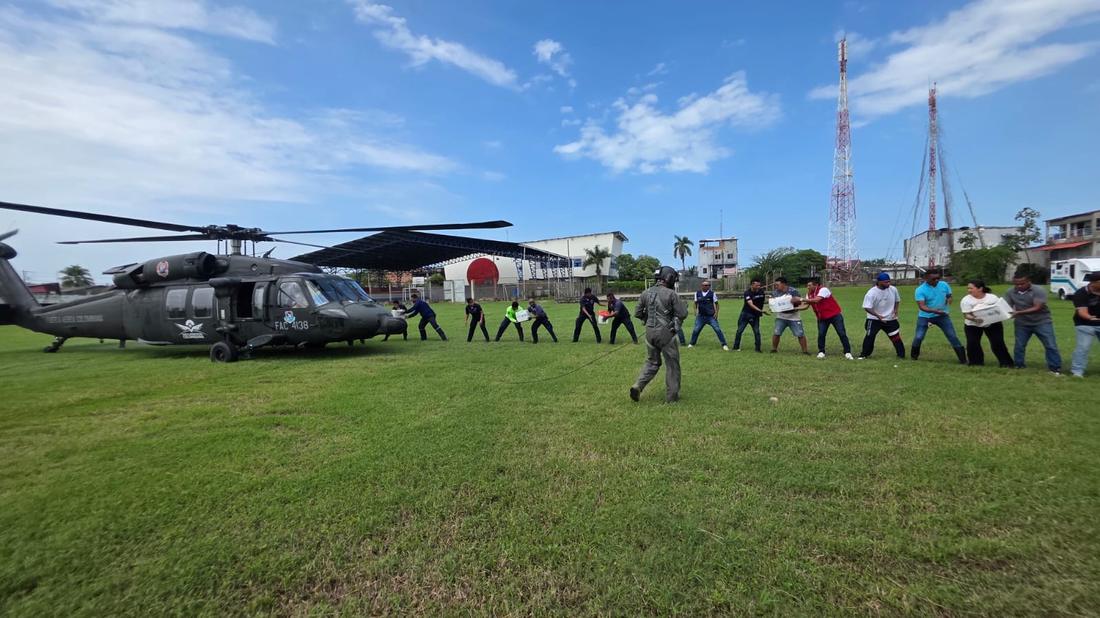 Cacom 5 evacuó a mujer embarazada y entregó 2,8 toneladas de ayudas en Antioquia