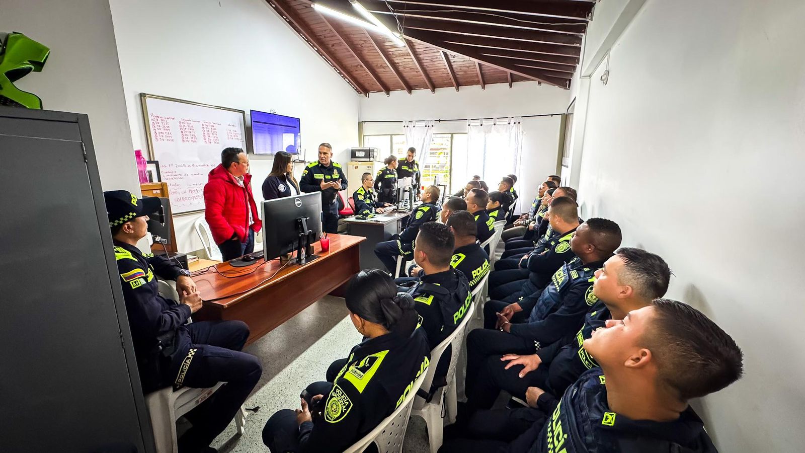 Doce capturados de El Mesa en Rionegro en operativo coordinado contra el crimen organizado