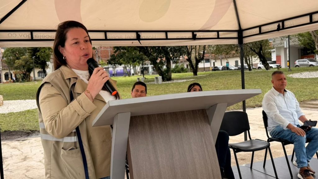 ba1acca7 4b0d 4157 a6ba 9da0df6188d2