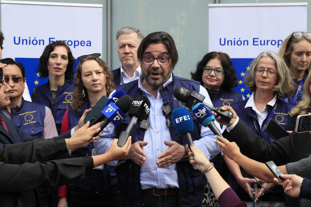 e18cd697980fd50f926fab5960143e16148a5adcw