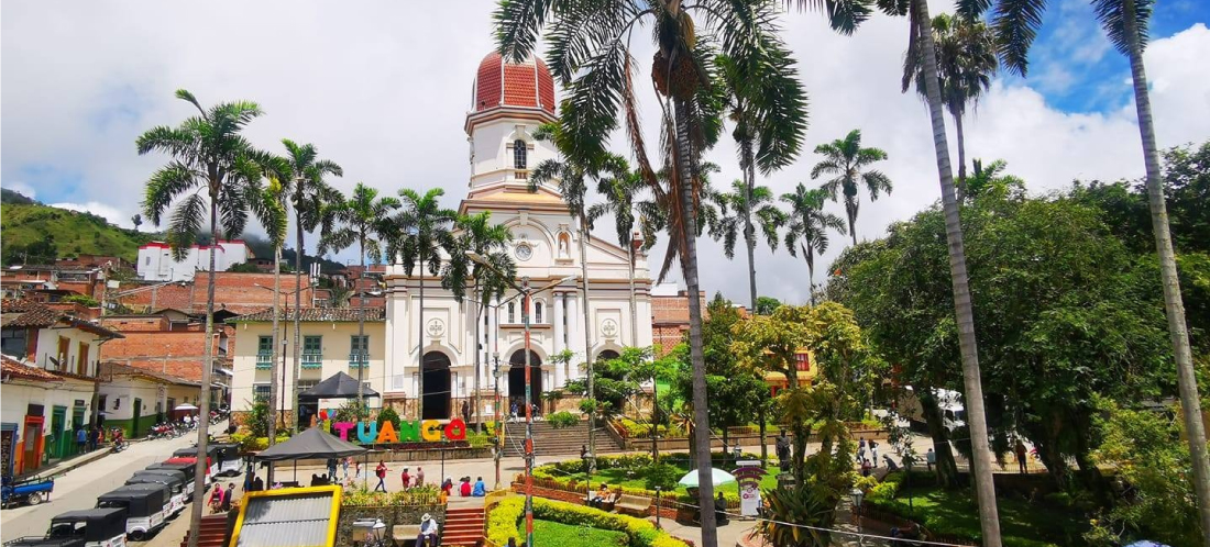 Gasolinera fue atacada con explosivos lanzados desde un dron en Ituango, al parecer, por no pagar extorsión a las disidencias