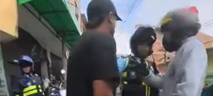 web-Habrá-investigación-contra-agentes-de-tránsito-en-Bello-por-su-actuación-cuando-un-motociclista-fue-amenazado-por-otro