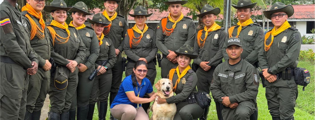 Homenajearon a Luna, canina antinarcóticos de la Policía Urabá, tras completar su servicio en la lucha contra el narcotráfico