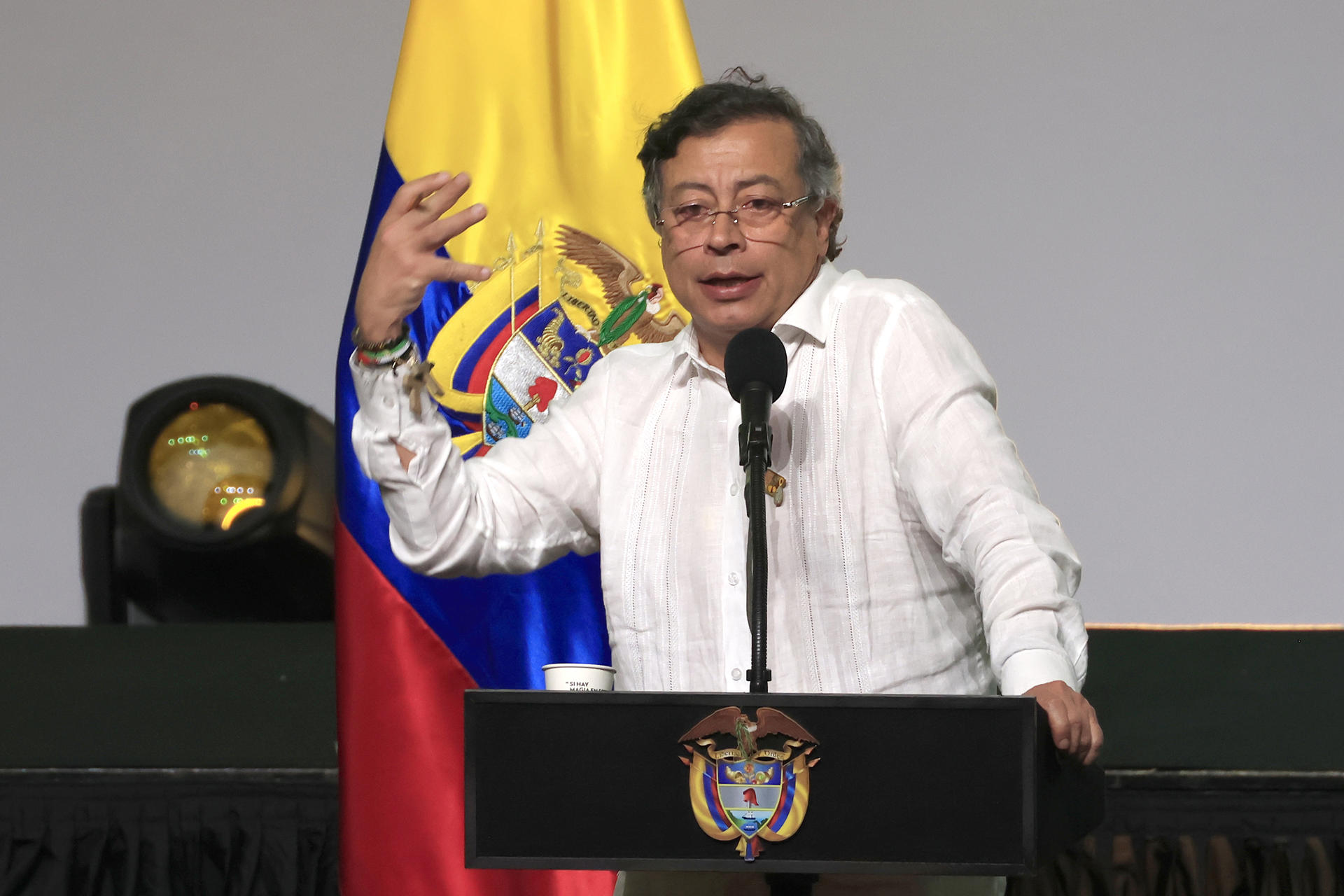 Presidente Petro dice que la exportación de cocaína es «cada vez más ecuatoriana»