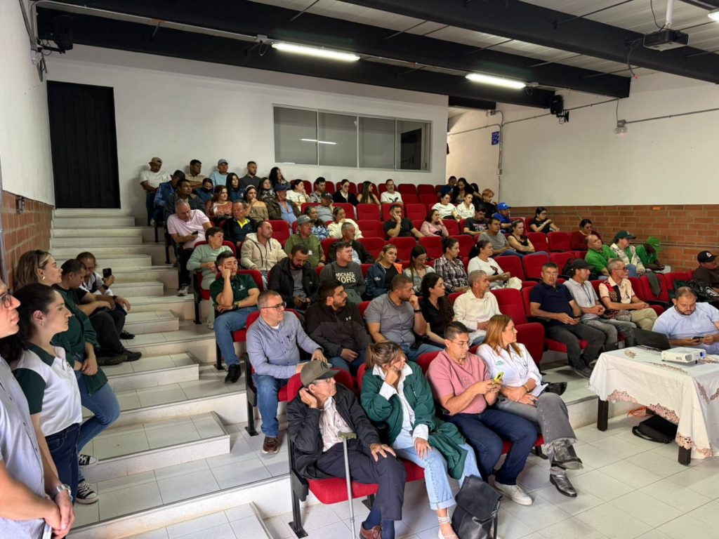 El Santuario pone en marcha la construccion del acueducto El Morro con participacion de la comunidad 3