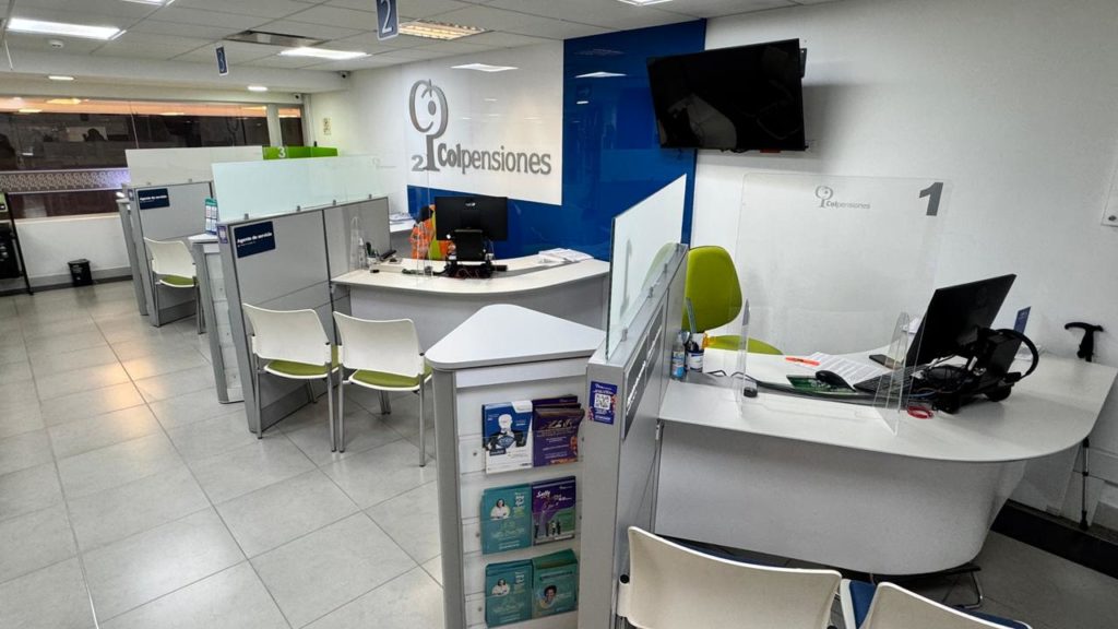 Personeria de Rionegro y Colpensiones buscan evitar que ciudadanos paguen abogados por tramites de pension