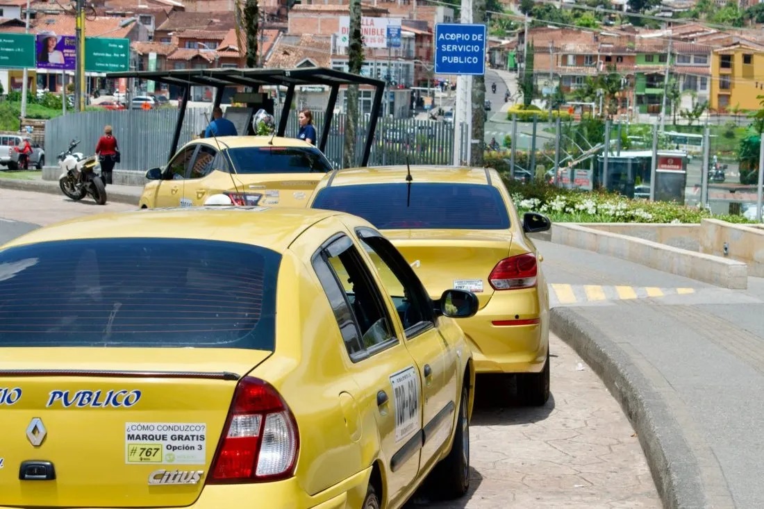 MinTransporte tumbó la eliminación de la «planilla amarilla» de taxis en Rionegro. «No hubo debido proceso»: Alcaldía